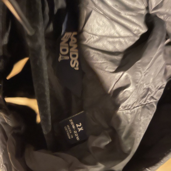 Lands End Hooded Puffer Black 2X - Picture 3 of 3